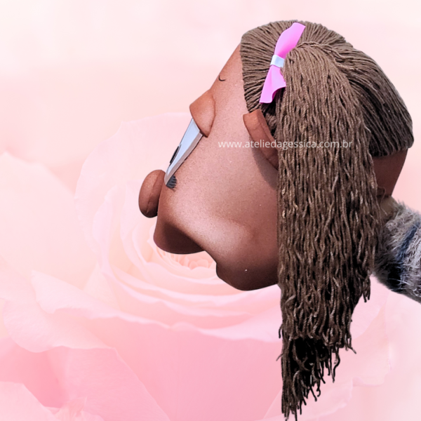 Cabeção Jujubinha - Pele marrom , cabelo marrom - Imagem 4